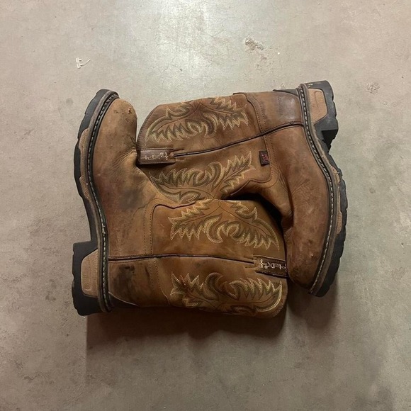 Vintage distressed Tony Lama brown Leather cowboy Boots size: 10 1/2 - Picture 1 of 7
